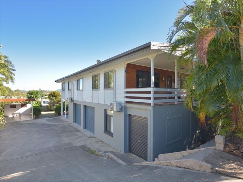 Spacious Family Home with Parking Aplenty