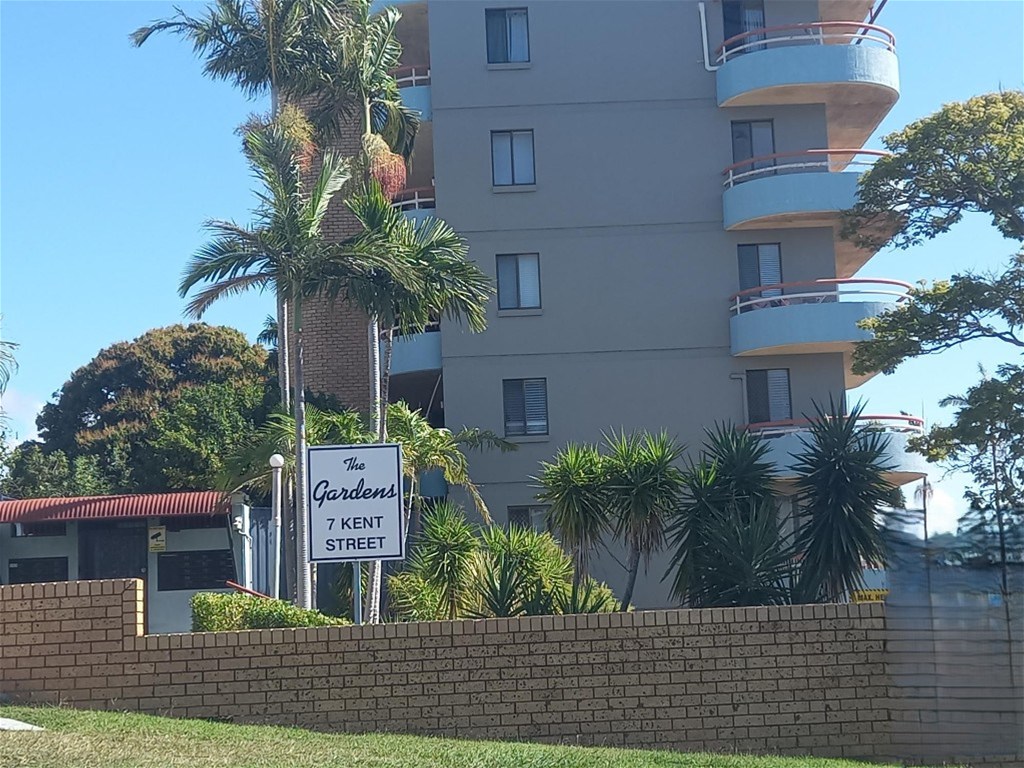 2-Bedroom Furnished Unit in Secure Gated Complex with Pool!