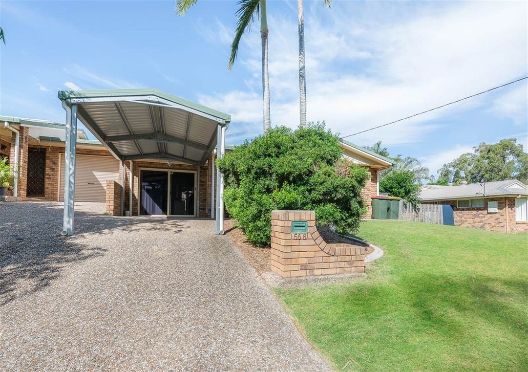 Spacious 2 Bedroom Duplex in Prime Location!