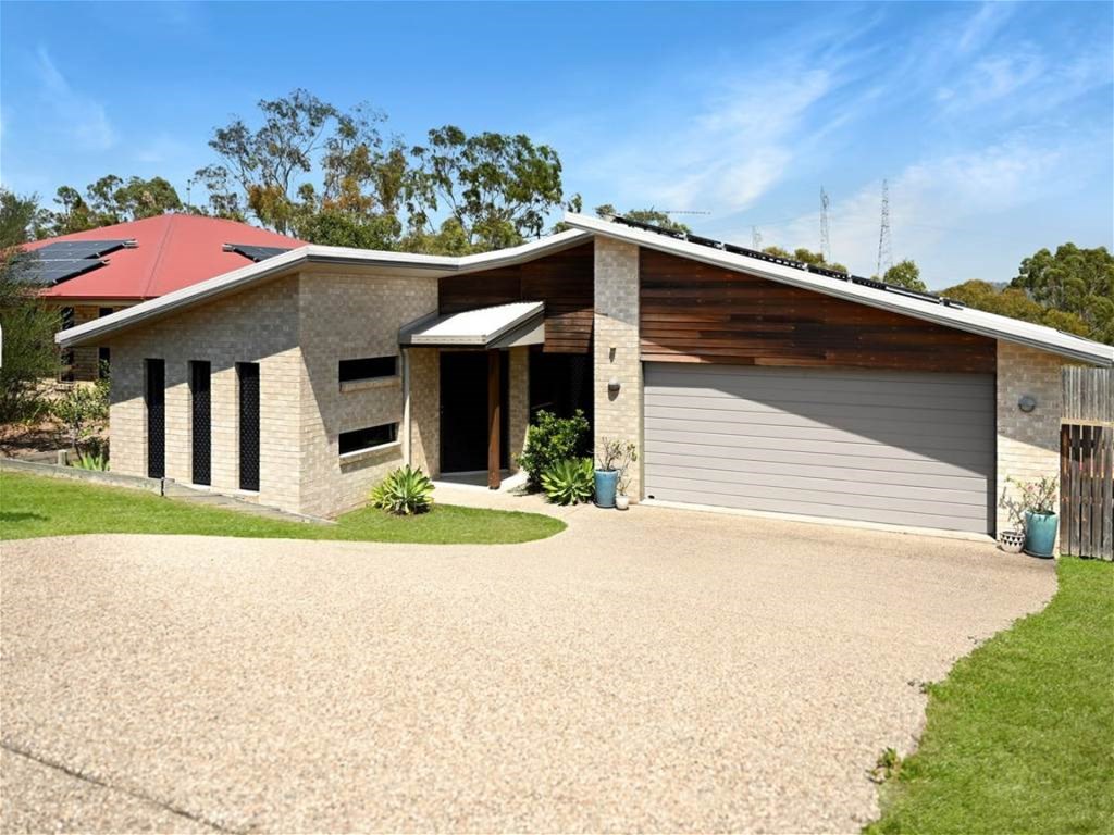 Modern 4-Bedroom Lowset Home with Solar