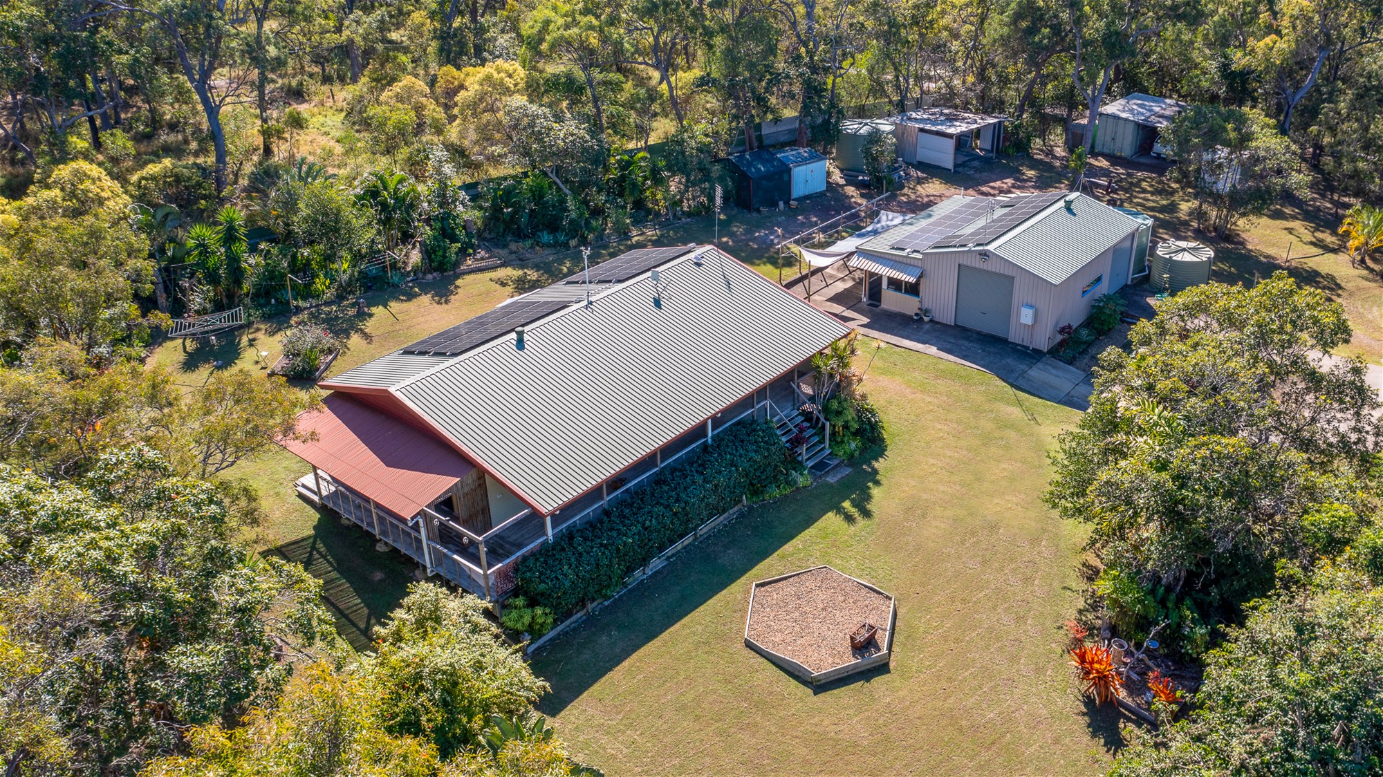 INCREDIBLE LIFESTYLE ACREAGE IN AGNES WATER