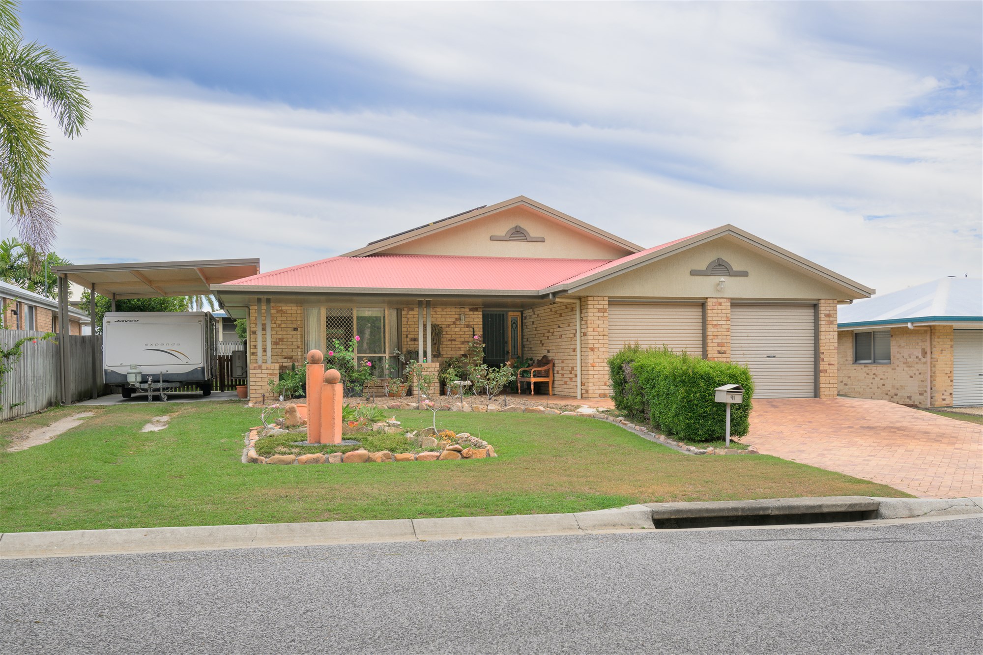 Family Home On A Great Size Block With Shed & Solar!