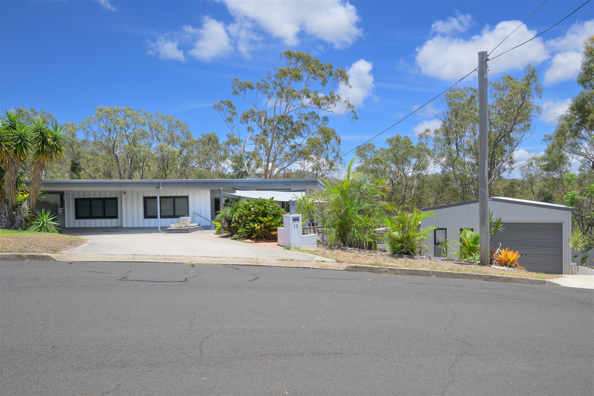 Neat and Tidy Home Ready To Invest Or Occupy