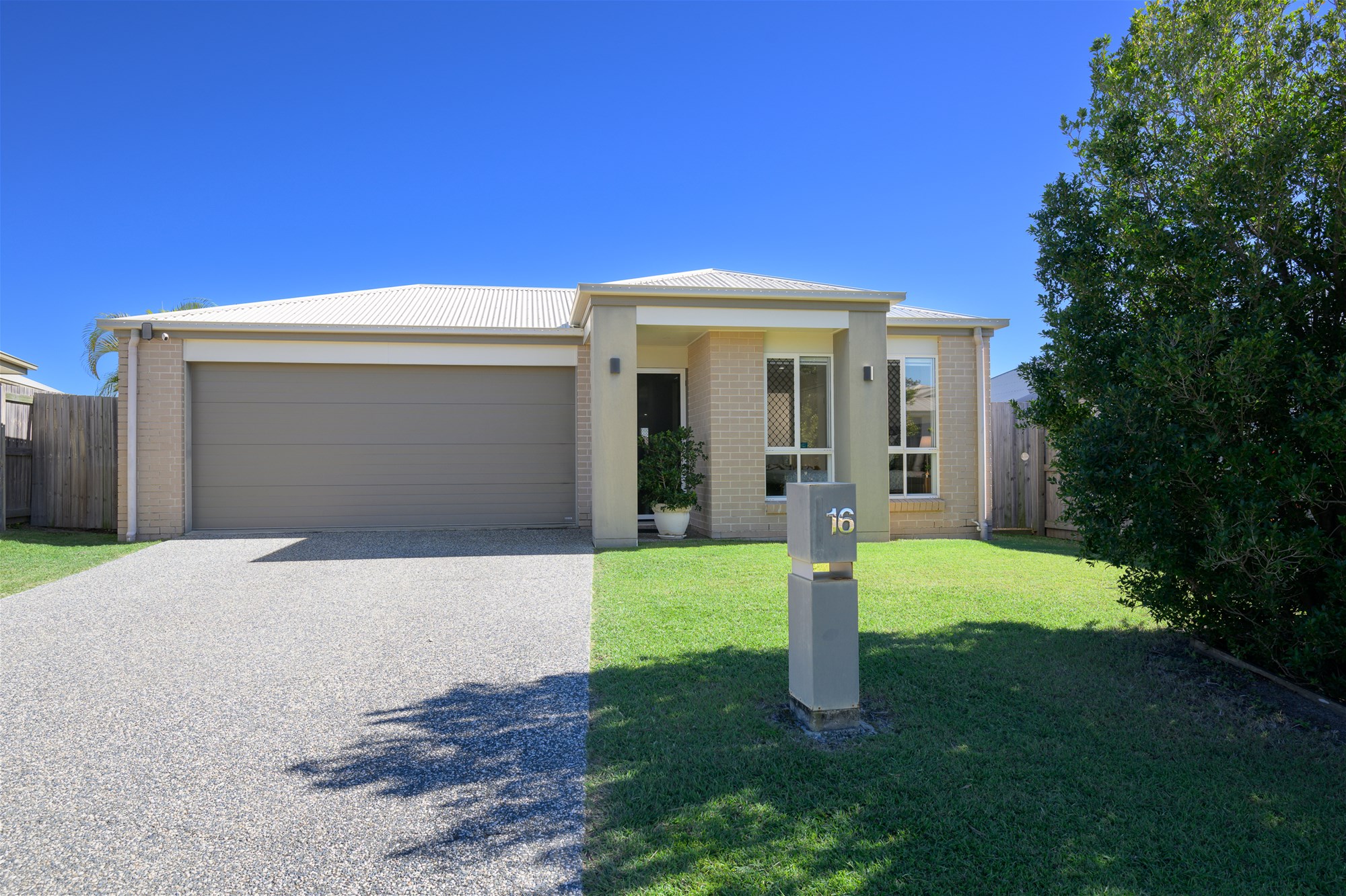 Effortless Living in Oasis Estate – A Home That Ticks Every Box