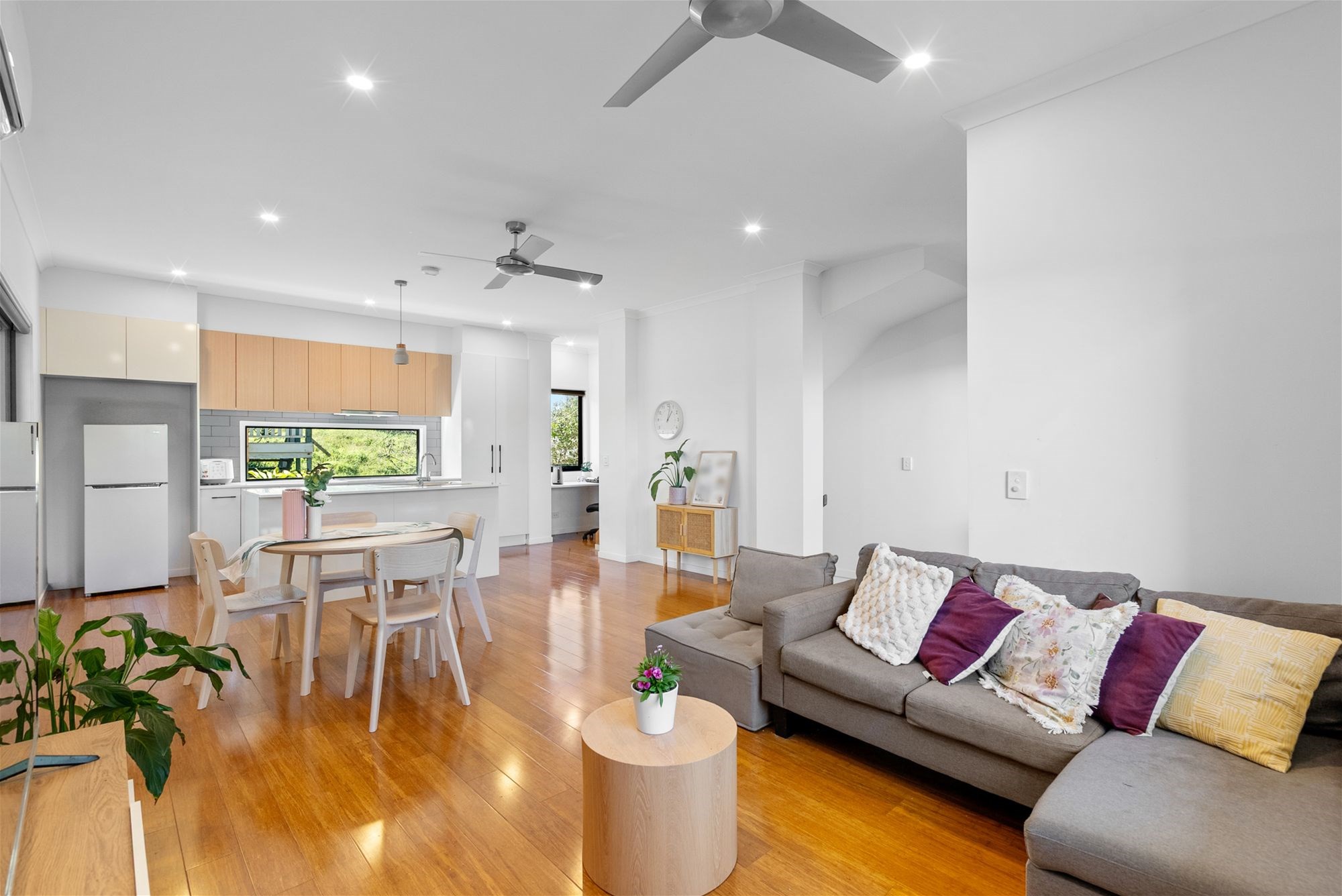 Stylish Townhouse Living in a Prime Pocket