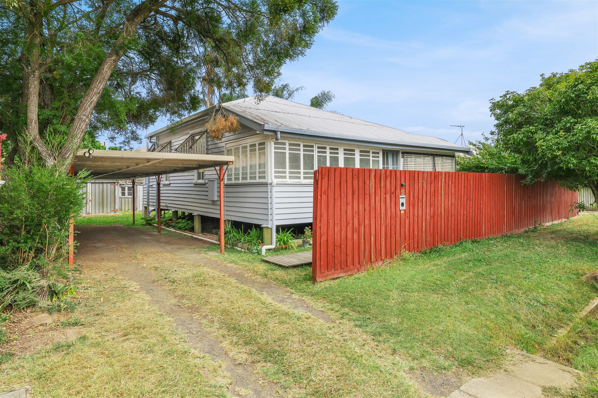 CHARMING RENOVATOR WITH SHED IN PRIME LOCATION