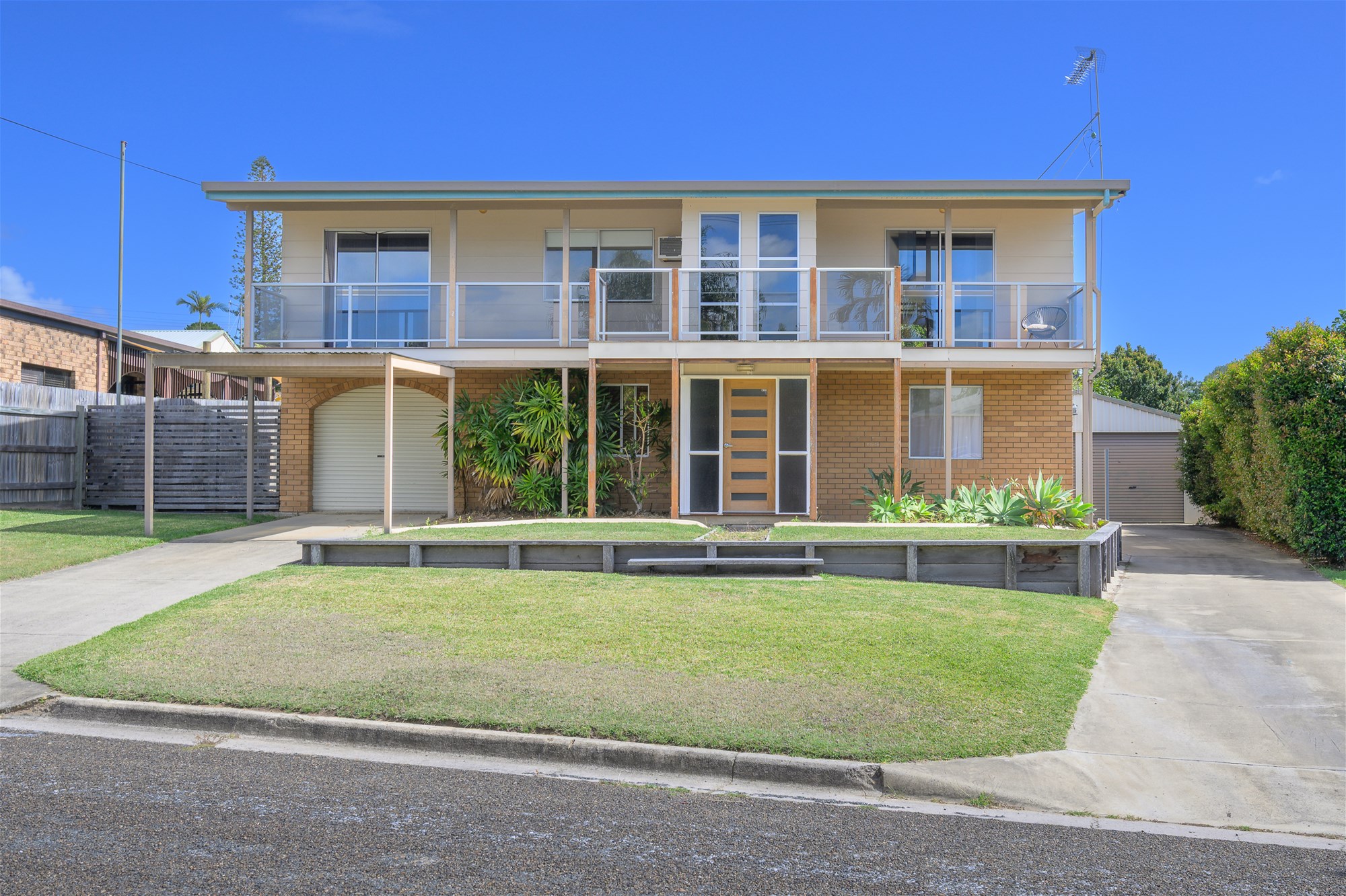 Family Home With Side Access & Shed On Great Sized Block!
