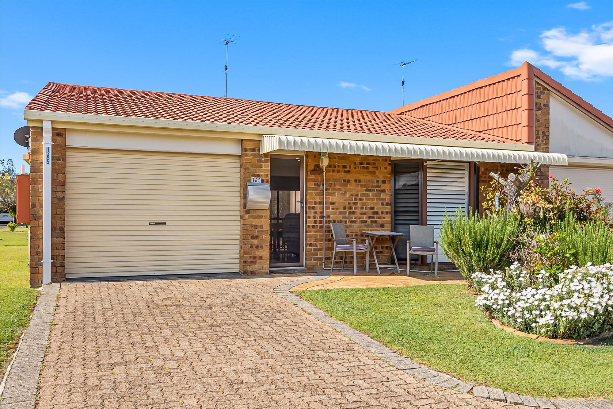 Stylish Minyama Villa – Inspect Saturday 10am to 11am