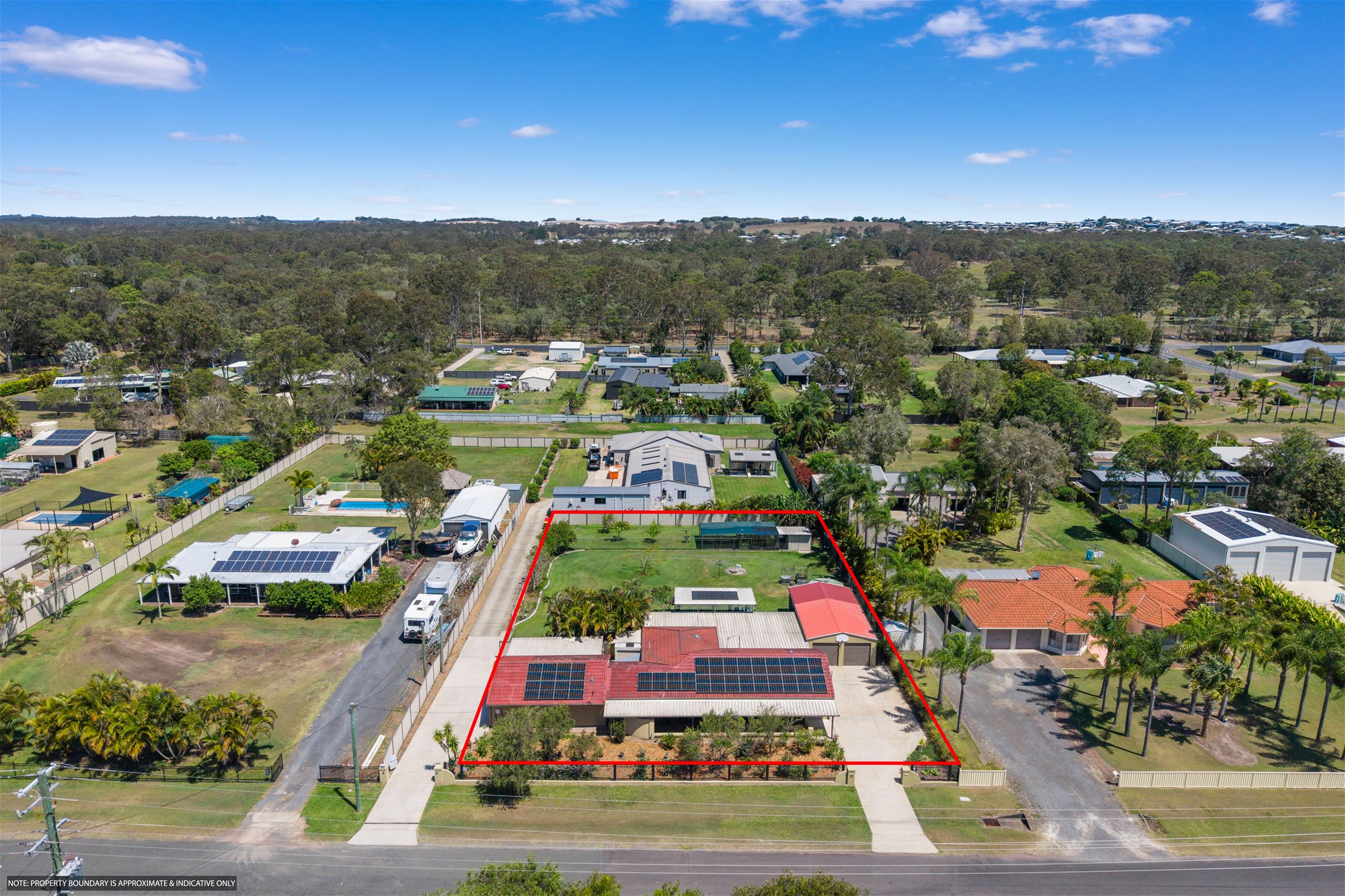 Hervey Bay Haven with Room for Everything and Everyone!