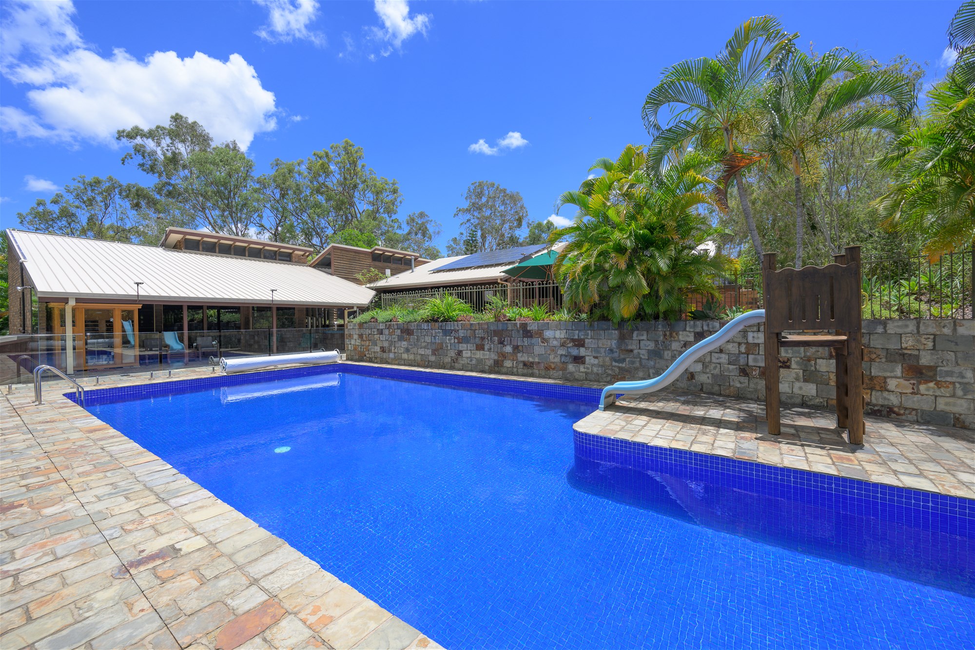 An Architectural Sanctuary Of Refined Country Luxury On 10 Acres!