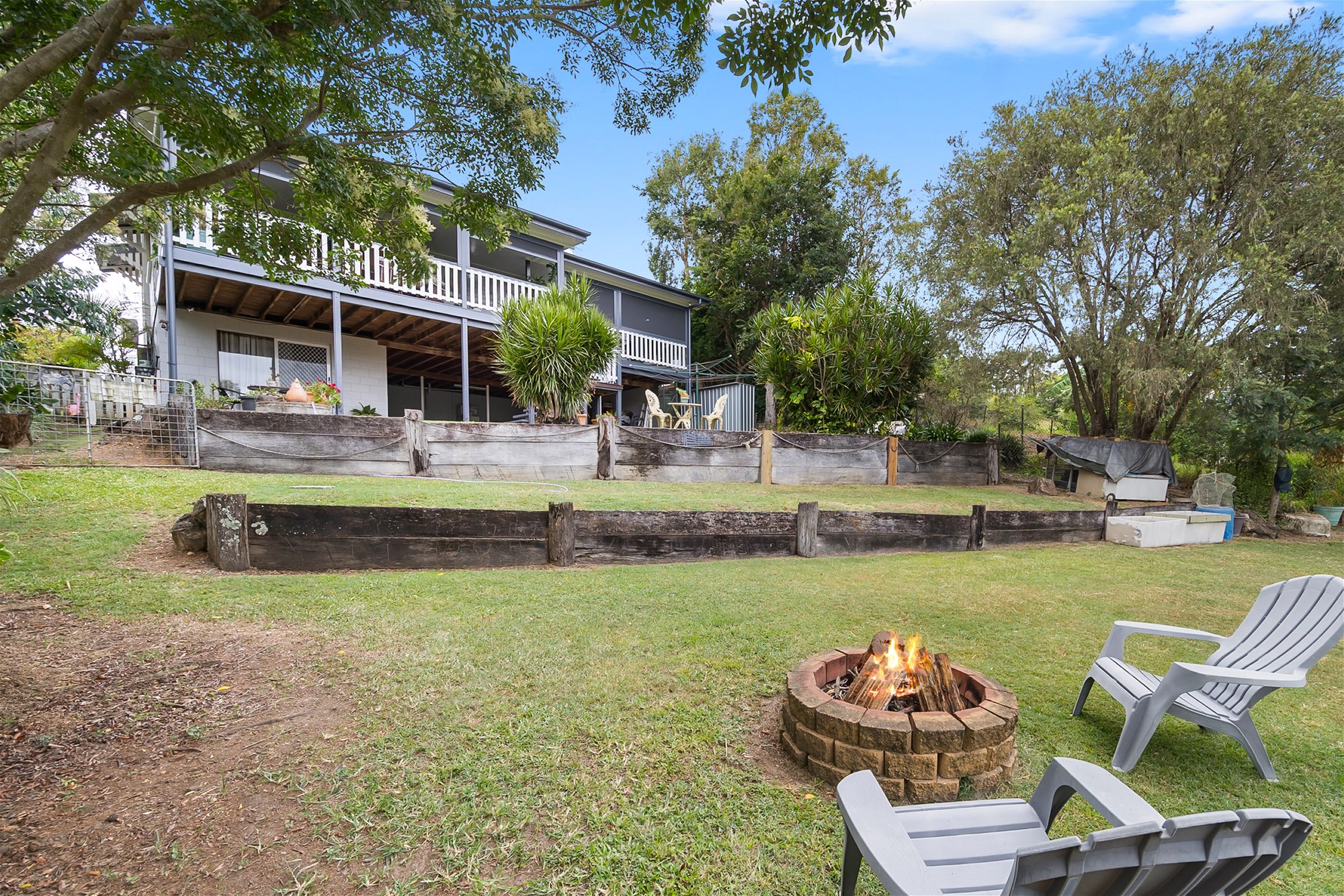 A Country Escape with Classic Queenslander Charm