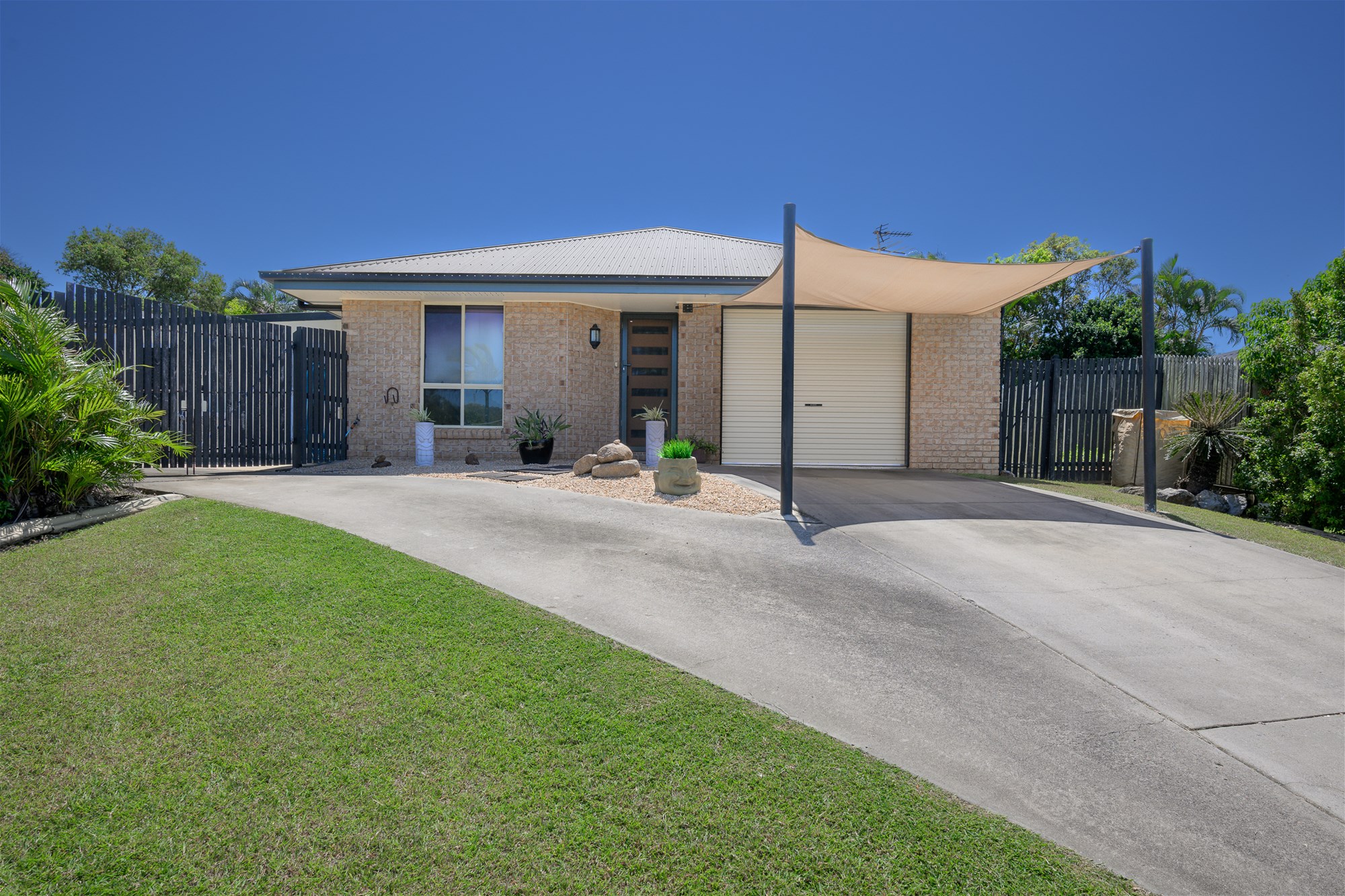 A Modern, Move-In-Ready Family Home With Space, Style & Superb Functionality