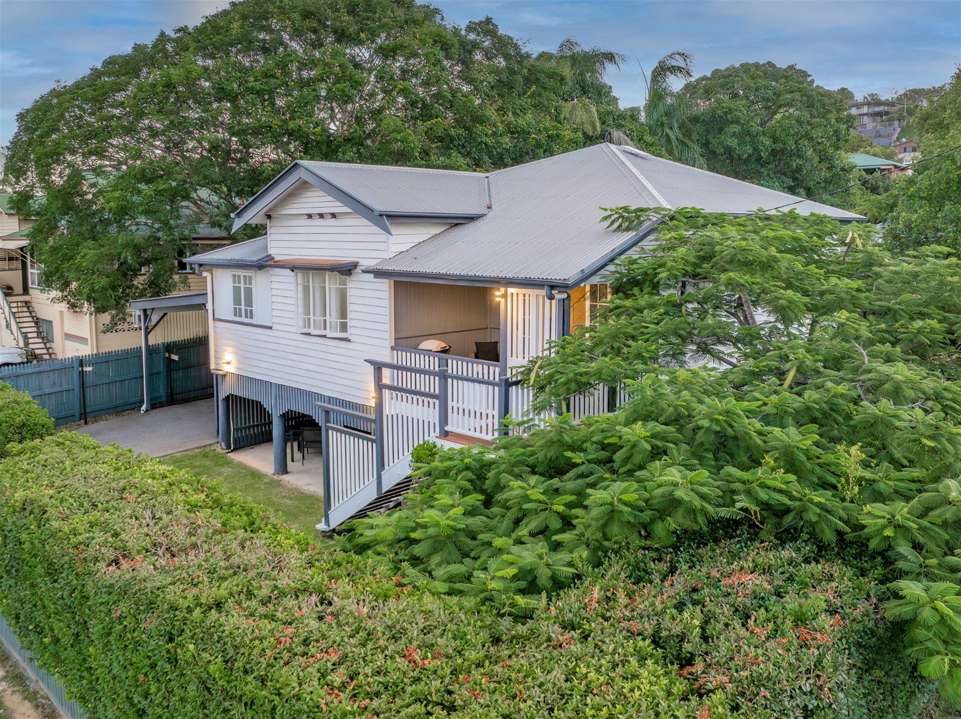 Timeless 1950’s Queenslander Charm with a Stylish Modern Uplift