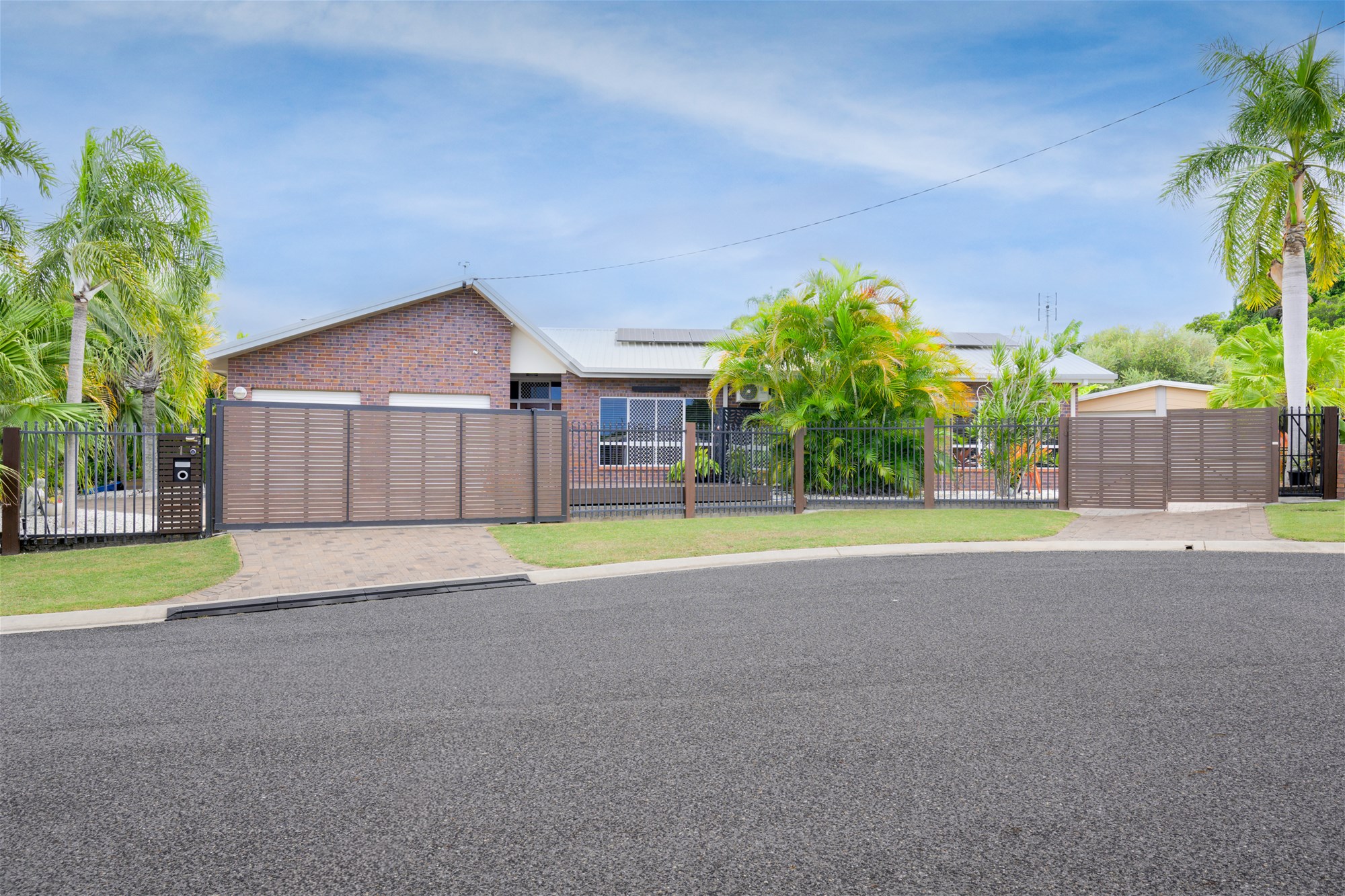 A Rare Lifestyle Offering – Resort Style Entertaining With Pool, Shed & Tennis Court On 1,292m² Block!