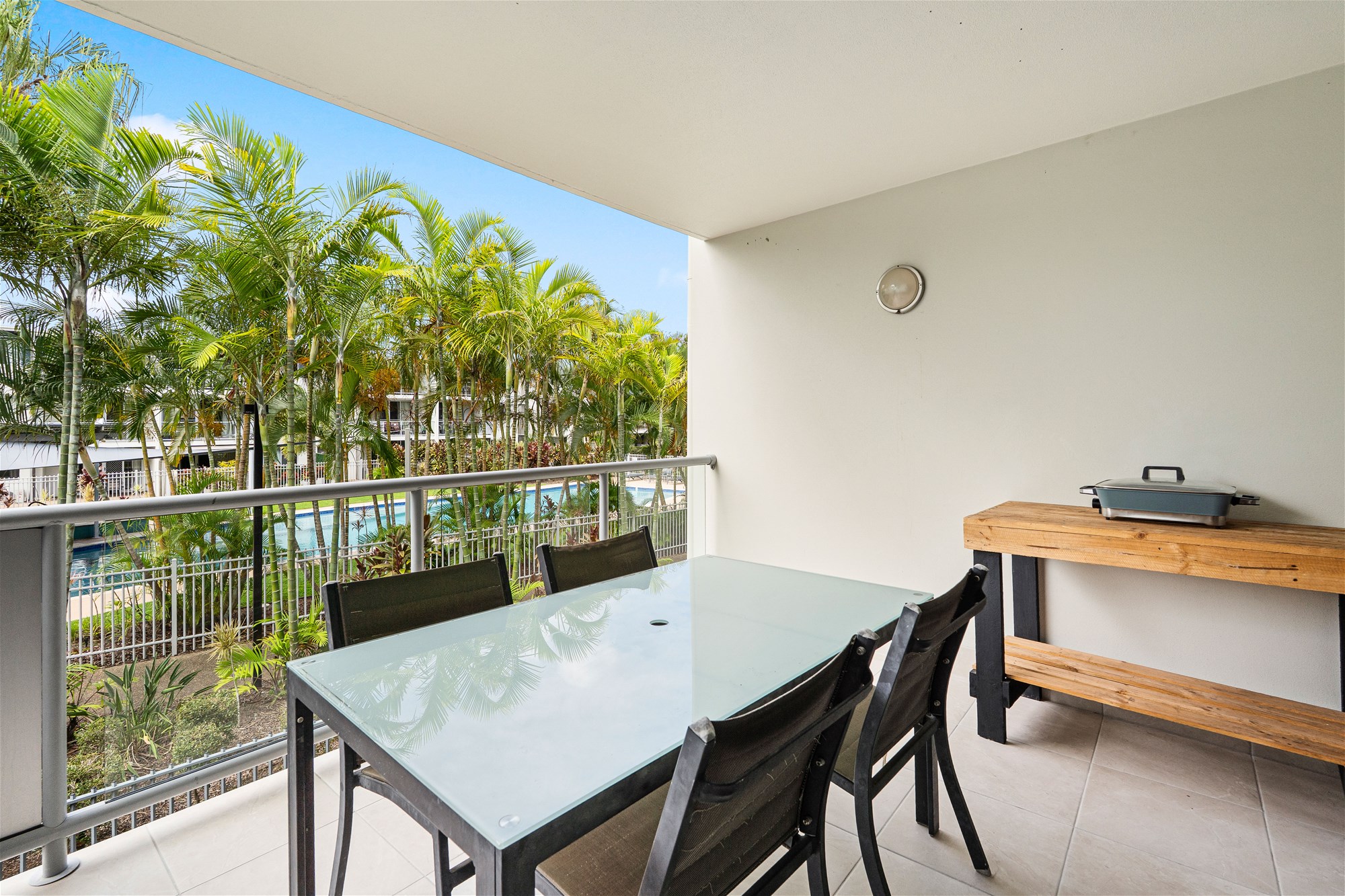 Invest or Nest – Prime Urangan Location – Stylish Apartment in Gated Complex