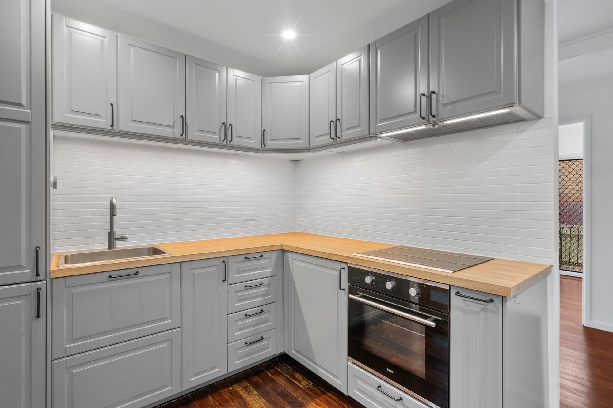 Entry-Level Opportunity in Yeronga – Position & Potential