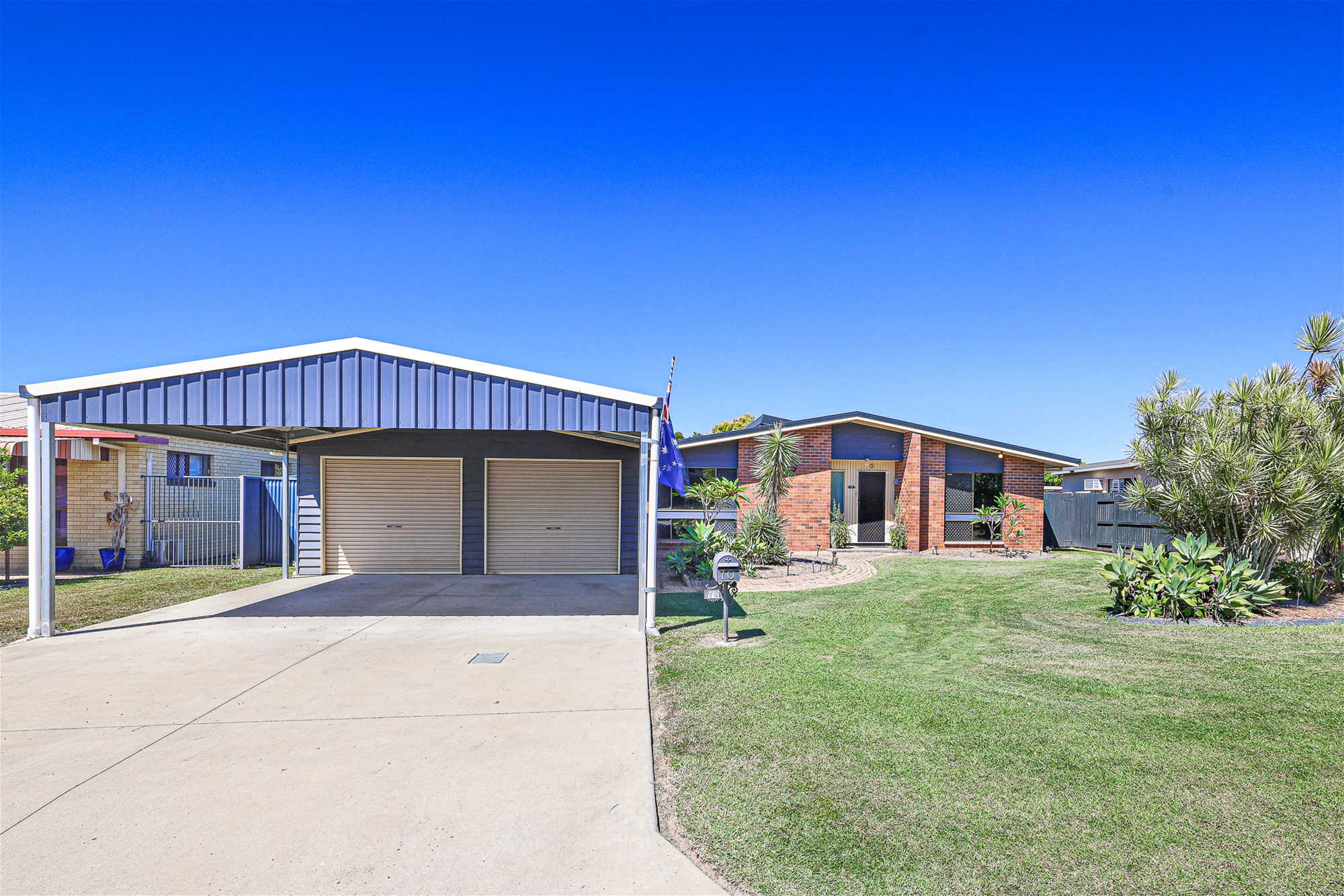 Architectural Charm, Great Entertaining Space and Versatile Shed in Heart of Avenell Heights