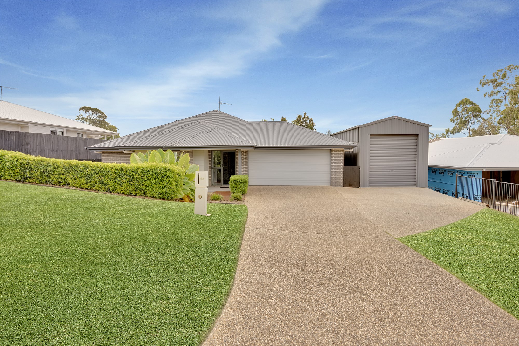 Executive Family Living with Premium Finishes & A Shed