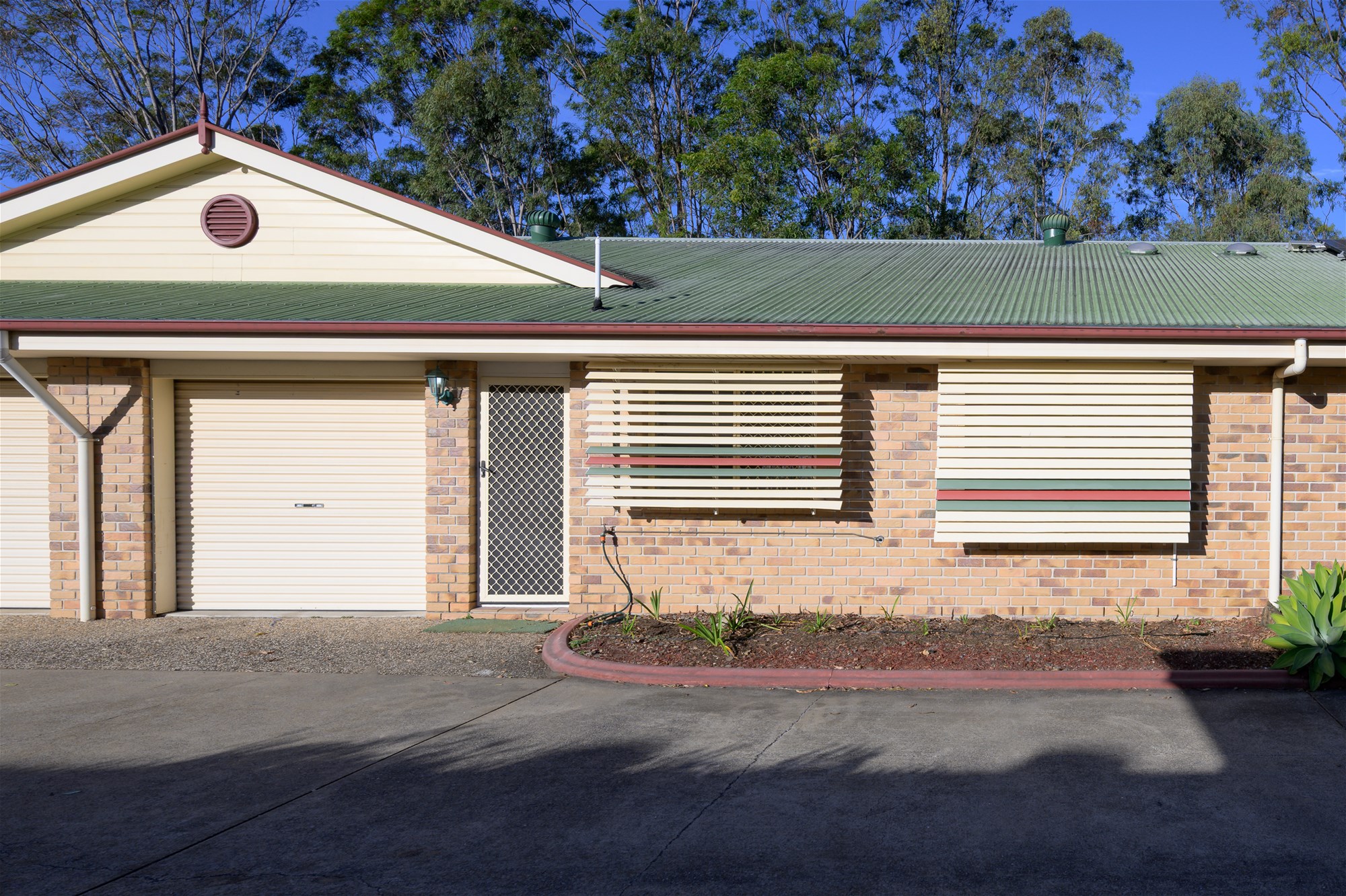 Invest, Downsize or Nest in a Quiet New Auckland Complex